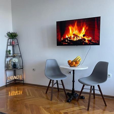 Bar Center Studio Apartman Kültér fotó