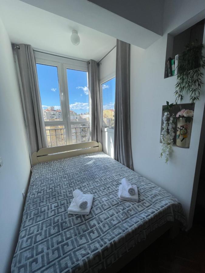 Bar Center Studio Apartman Kültér fotó